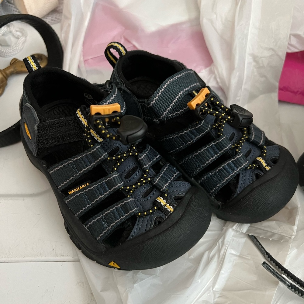 Toddler Water shoes